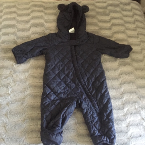uniqlo baby snowsuit